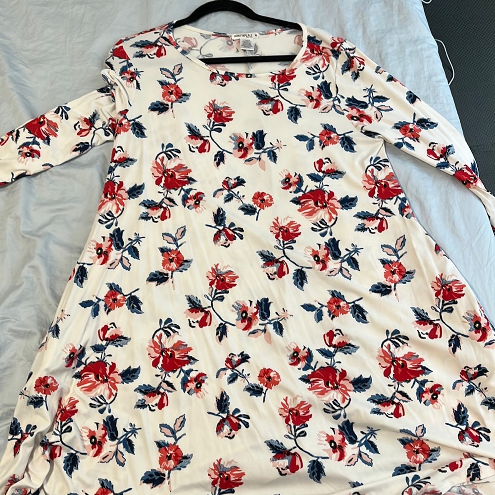 Xl honey and lace long sleeve dress.